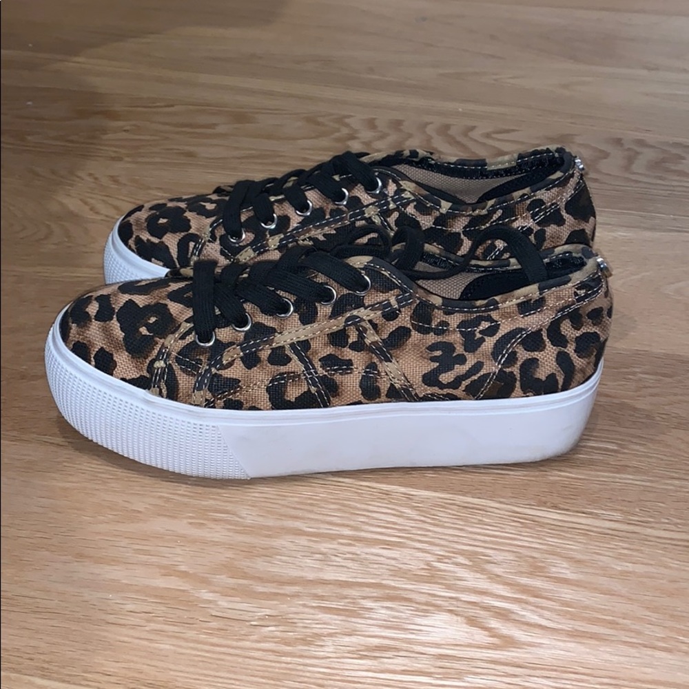 Steve Madden leopard platform sneakers